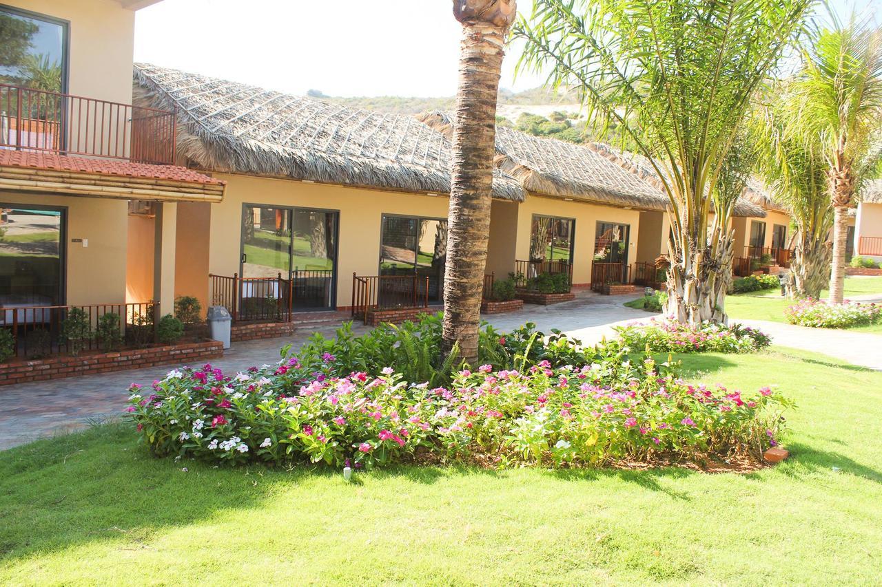 Eagles Beach Resort Phan Thiết Esterno foto