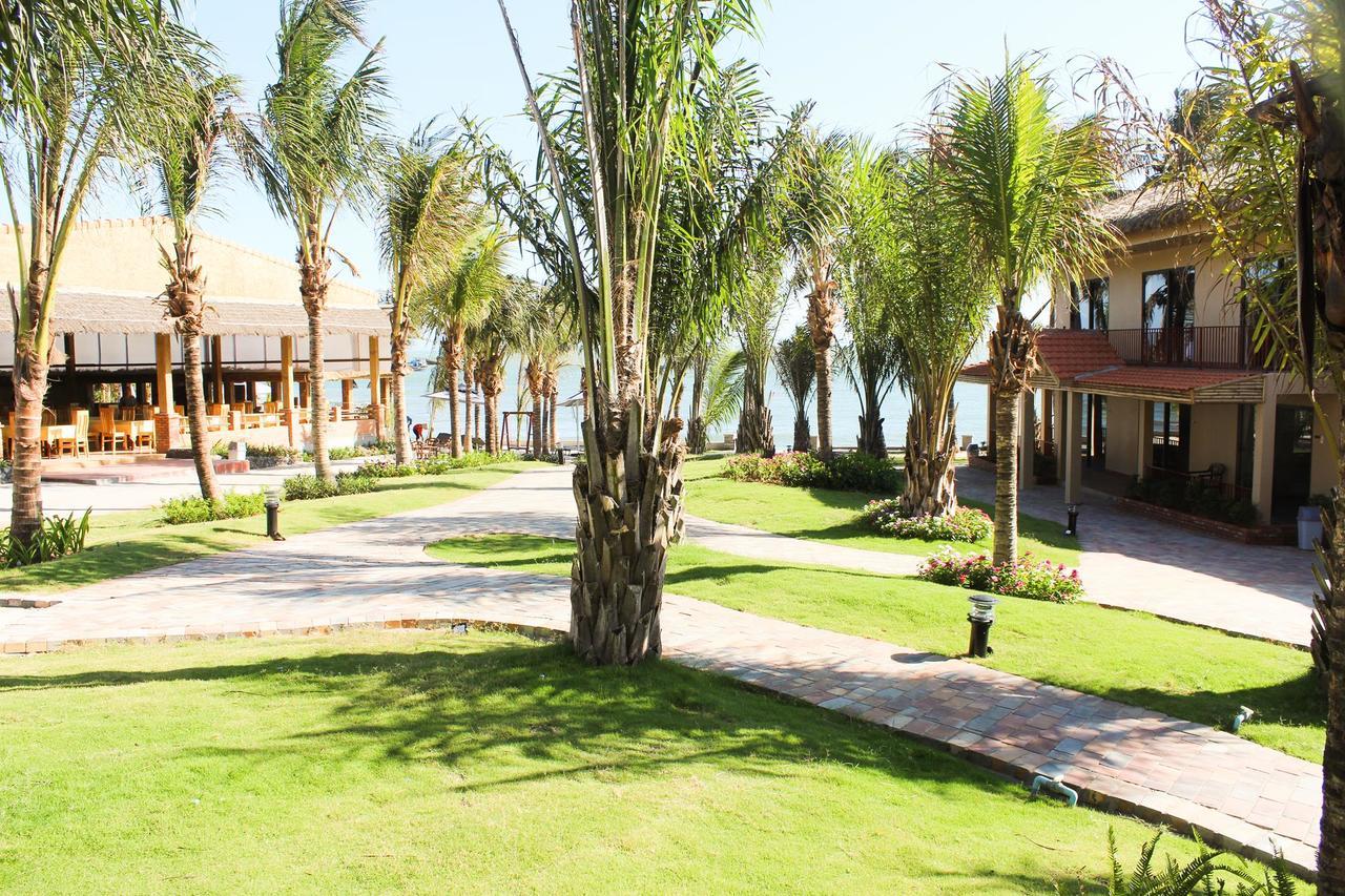 Eagles Beach Resort Phan Thiết Esterno foto