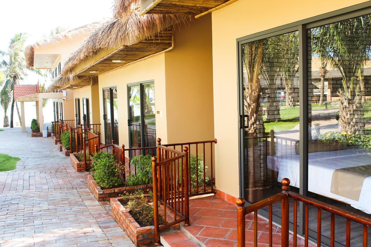 Eagles Beach Resort Phan Thiết Esterno foto