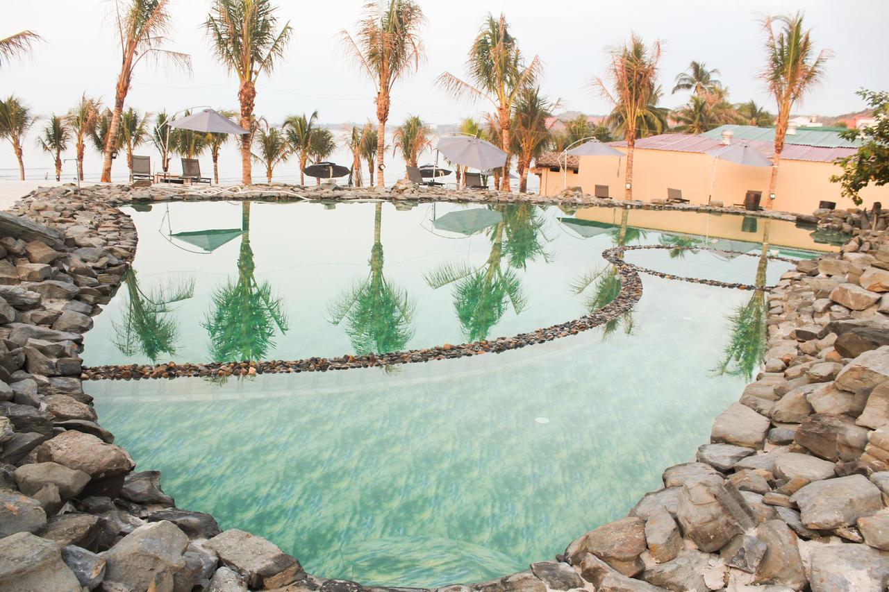 Eagles Beach Resort Phan Thiết Esterno foto